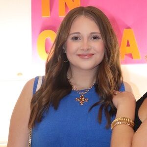 Meet your Posher, Sara